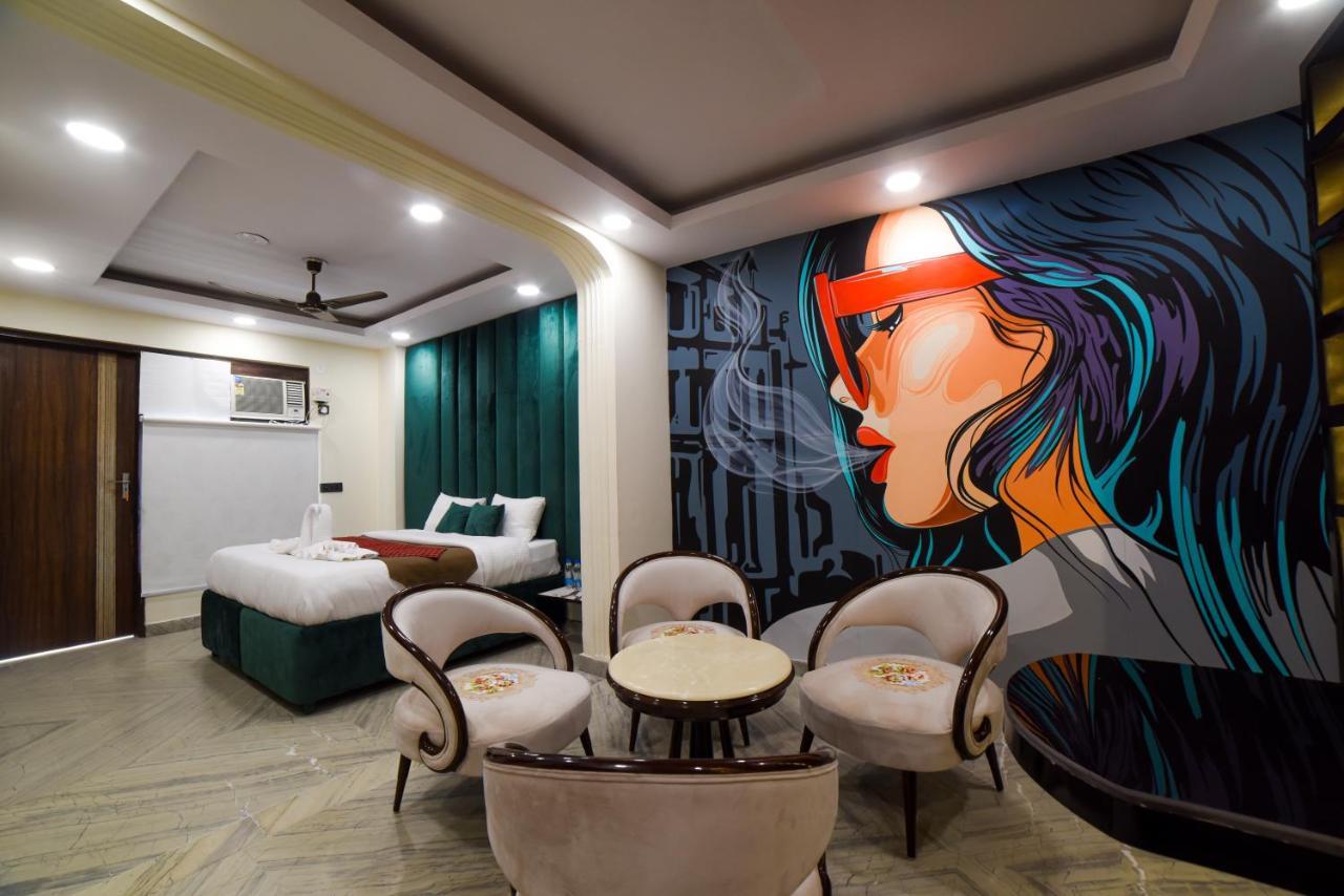Hotel The Twenties Kamla Nagar Neu-Delhi Exterior foto