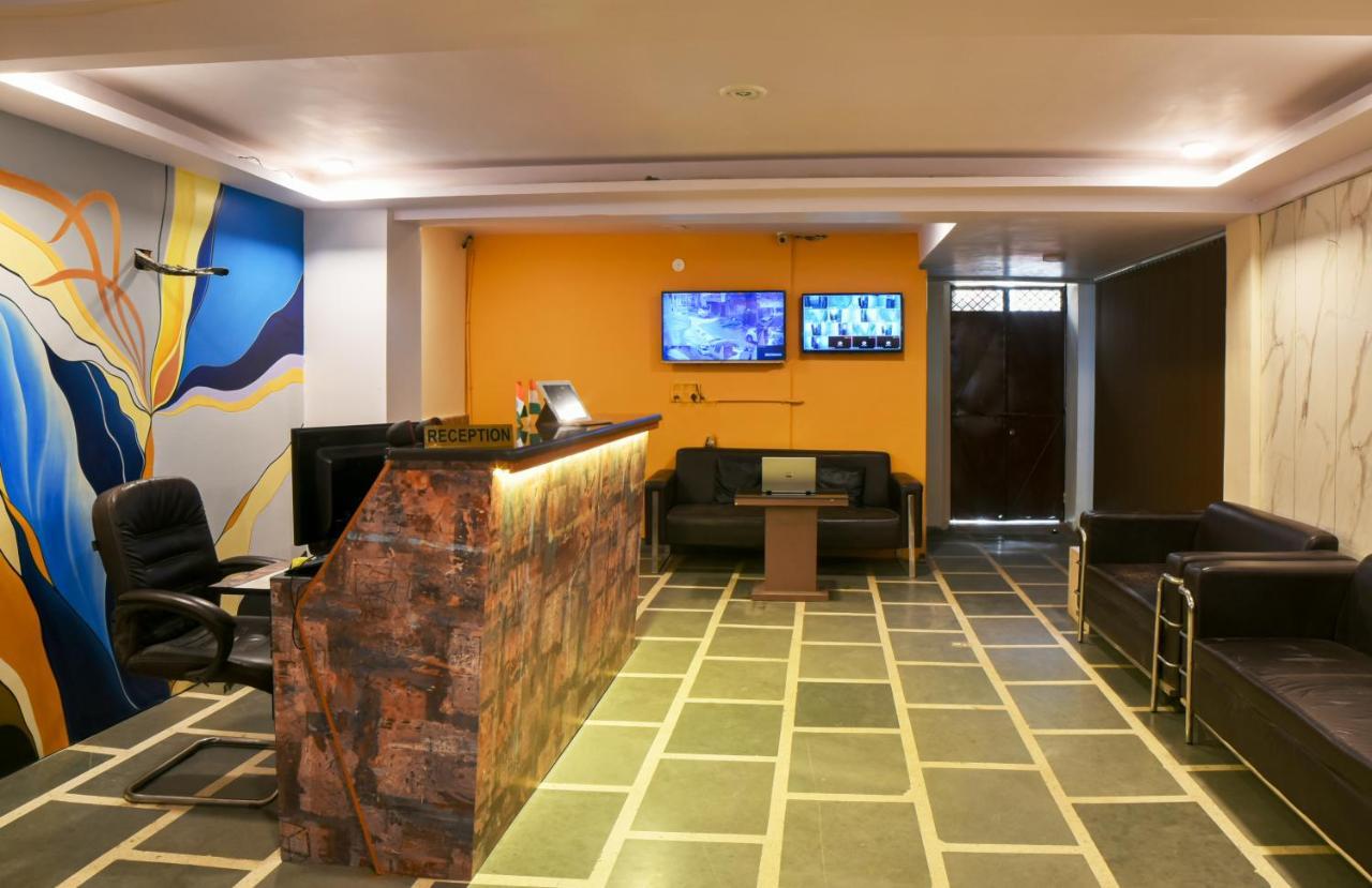 Hotel The Twenties Kamla Nagar Neu-Delhi Exterior foto