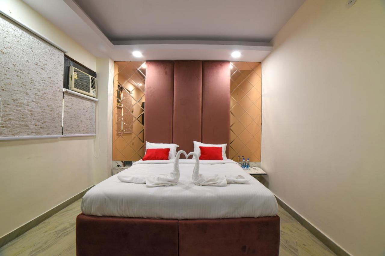 Hotel The Twenties Kamla Nagar Neu-Delhi Exterior foto
