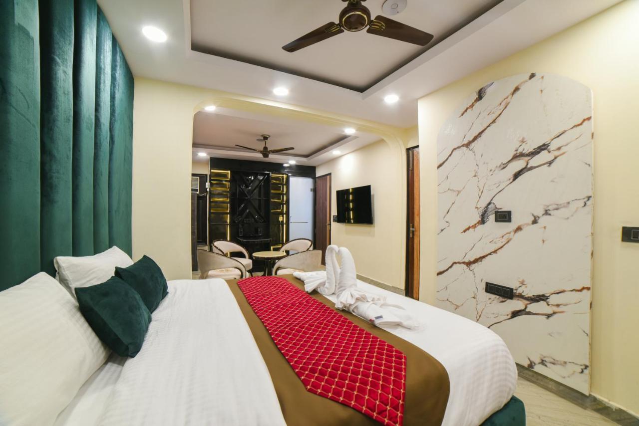 Hotel The Twenties Kamla Nagar Neu-Delhi Exterior foto